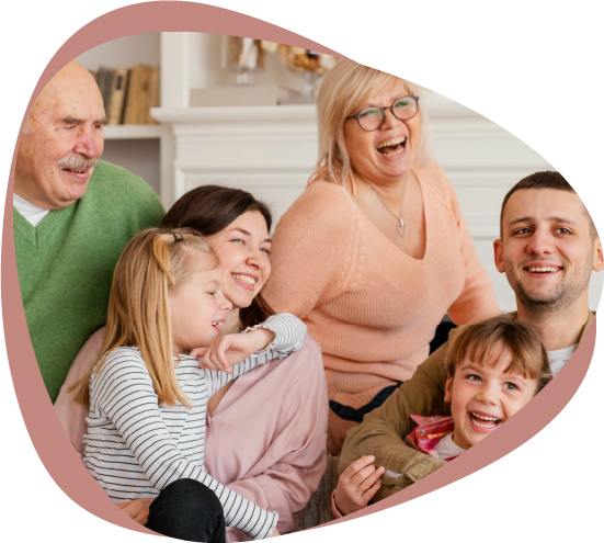 familia feliz con seguros clemente